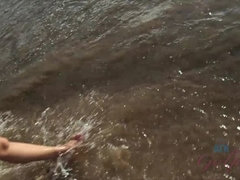 Playa, Bikini, Rubia, Novia, Pequeña, Pov, Público, Tetas