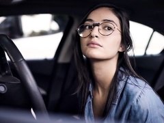 Брюнетки, Поцелуи, Лесбиянка, Лизание, Мастурбация, На природе, Молоденькие, Сиськи