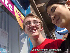 HUNT4K. Ella tuvo sus vacaciones sobre mi verga