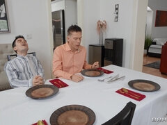 Kont, Grote lul, Pijpbeurt, Geperverteerd, Kut duiken, Trio, Tieten likken, Nat