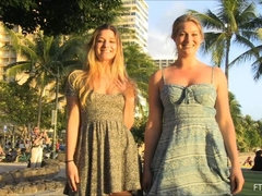 Dichtbij, Gapende, Openbaar, Alleen, Onder de rok, Nat