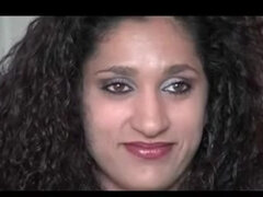 Leie, Arsch, Braunhaarige, Bulgarisch, Vollbusig, Schwanz, Muschi, Titten