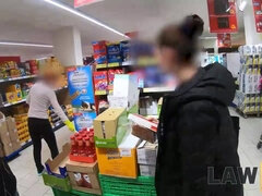 Chick steals just shampoo but she should pound