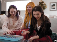 18 jaar, Rondborstig, Vingeren, Hd, Lesbisch, Klein, Roodharige vrouw, Tiener