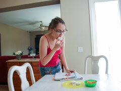 18 años, Mamada, Polla, Gafas, Peludo, Pezones, Pov, Adolescente