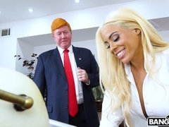 アナル, お尻, ブロンド, フェラチオ, 巨乳な, 口内発射, ラティーナ, 馬乗り