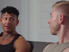 Большой член, Минет, Глубокая глотка, Член, Межрасовый секс, Дрочит, Реалити, Наездница