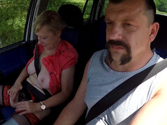 Grosse titten, Schlampe, Blondine, Tschechisch, Selbstgemacht, Öffentlich, Schlampe, Spanner