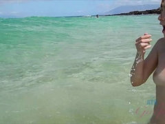 Plage, Nue, Huilée, De plein air, Pigtail, Public, Fumer, Mouillée