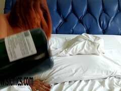 Amateur, Anal, Gros cul, Bouteille, Masturbation, Mère que j'aimerais baiser, Rousse roux, Jouets