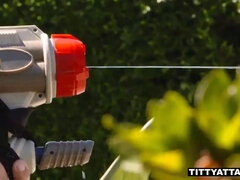 Большие сиськи, Брюнетки, Бывшие, Хд, Огромные размеры, Латиноамериканки, Крошечные, Сквиртинг