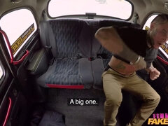 Amerikanisch, Blondine, Auto, Kehlenfick, Lecken, Nackt, Muschi, Titten