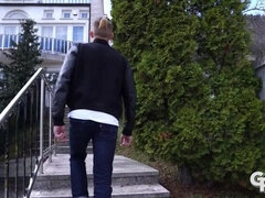 18 jahre, Grosser schwanz, Braunhaarige, Fetisch, Handjob, Italienisch, Zierlich, Jungendliche (18+)