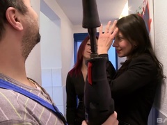 Bruinharig, Vriendin, Ondergoed, Trio