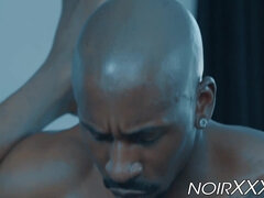 Anal, Cul, Grosse bite, Noire, Embrassement, Muscle, Lécher le sphincter, Tatouage