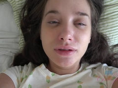 Cul, Sucer une bite, Brunette brune, Branlette thaïlandaise, Pov, Fumer, Dénudage, Allumeuse