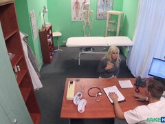 Красотки, Большой член, Блондинки, Минет, Глубокая глотка, Доктор, Итальянки, Сиськи