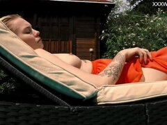 Cul, Gros seins, Femelle, Petite amie, Hd, Solo, Tatouage, Nénés