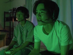 Aziatisch, Grote mammen, Vingeren, Indonesisch, Japaans, Moeder die ik wil neuken, Kut duiken, Vrouw