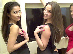 Getyourkneesdirty, full figure, small cock