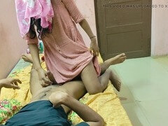 Tante, Universiteit, Man die toekijkt, Indisch, Japaans, Masturbatie, Moeder, Bruiloft