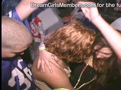 Verein, Im freien, Höschen, Öffentlich, Unter dem rock