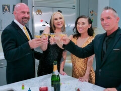 ブロンド, バック, グループ, 手コキする, オージー, 剃毛, ティーン, オッパイの