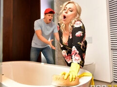 In den arsch, Arsch, Blondine, Klaffend, Handjob, Milf, Rasiert, Nass