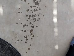Outdoor huge load splatter
