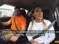 Amateur, Gros seins, Sucer une bite, Plantureuse, Voiture, En levrette, Pov, Nénés