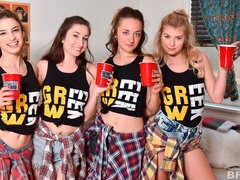 Leie, Grosse titten, Blondine, Blasen, Braunhaarige, Natürlichen titten, Party, Zierlich