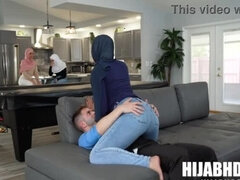 素人, アメリカ人, デカ尻, ハードコア, 小柄, ハメ撮り, 現実, 禁句