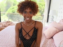 Well-hung dude gives his ebony girlfriend a cumload