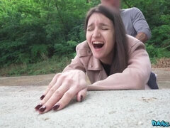 Grosser arsch, Grosser schwanz, Grosse titten, Blasen, Braunhaarige, Geld, Pov, Öffentlich