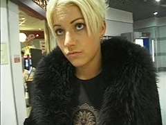 Blonde, Cheveux courts