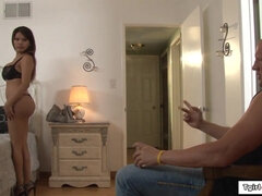 Anaal, Aziatisch, Grote lul, Grote mammen, Rondborstig, Interraciaal, Ladyboy, Shemale