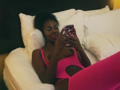 Noire, Sucer une bite, Tir de sperme, Noir ébène, Famille, Fait maison, Lingerie, Pov