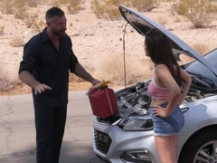 Valentina Nappi gets a helping of cock in her pussy from a roadside assista