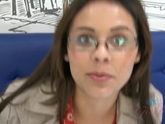 Любители, Брюнетки, Кончили внутрь, Дрочка ногами, Волосатые, Джинсы, Мастурбация, Киски