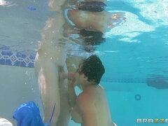 Aziatisch, Grote lul, Pijpbeurt, Bruinharig, Buiten, Biljart, Zuigen