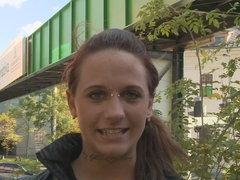 Leie, Blasen, Fingern, Handjob, Im freien, Prostituierte, Rotschopf, Spanner