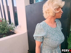 Grosse titten, Blasen, Vollbusig, Hardcore, Milf, Mutti, Pov, Taboo