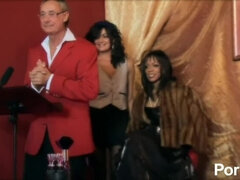 デカ尻, デカパイ, ブロンド, イギリス人, 茶髪の, 巨乳な, オージー, フェラする