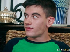 Grote mammen, Bedriegen, Stel, Sperma shot, Sperma in gezicht, Handbeurt, Italiaans, Doordringend