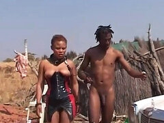 Afrikanisch, Sadomasochismus, Schwarz, Im freien, Öffentlich, Rau, Ablutschen, Taboo
