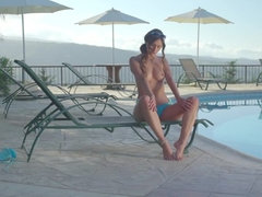 Cul, Lunettes, Seins naturels, De plein air, Piercing, Piscine, Chatte, Solo