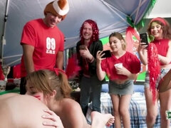 Estilo perrito, Residencia universitaria, Ffm, Penetracion con dedos, Masturbación, Coño, Trio, Tren