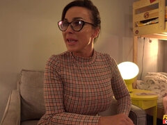 Blondine, Blasen, Familie, Absätze, Lecken, Piercing, Flotter dreier, Titten