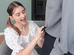 18 ans, Beauté, Grosse bite, Sucer une bite, Brunette brune, Actrice du porno, Chatte, Nénés