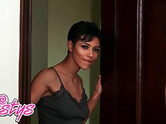 Grote kont, Blond, Bruinharig, Gezichtzitten, Hd, Lesbisch, Kut duiken, Kort haar